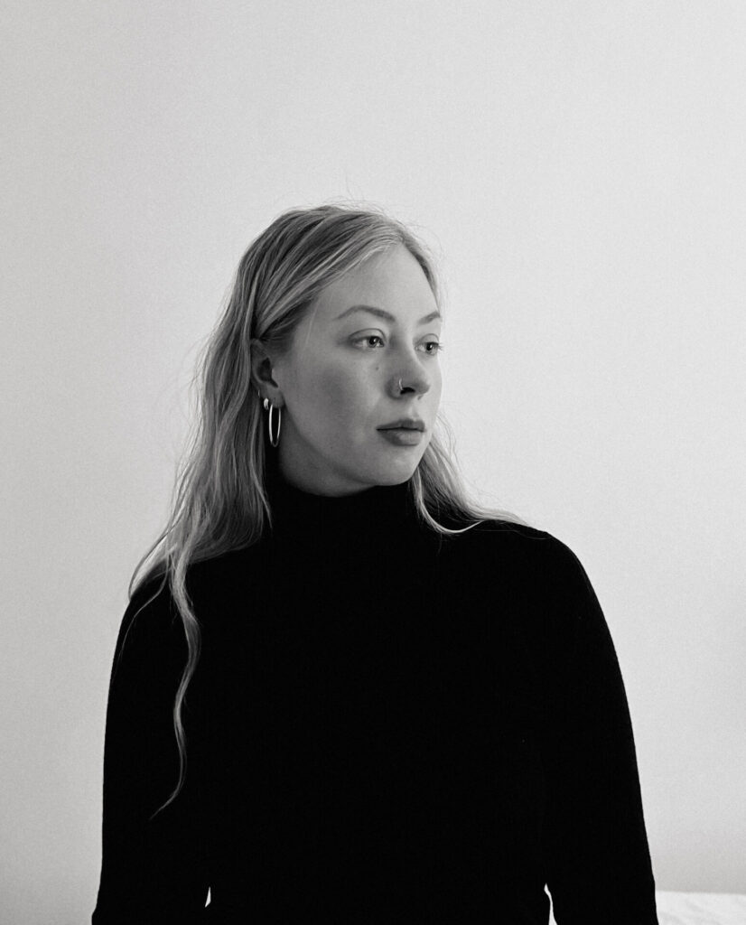Iines Niemelä is a ceramic artist and designer, who addresses themes of continuity, contrasts and fragility, reflecting her observations of nature and her understanding of time.