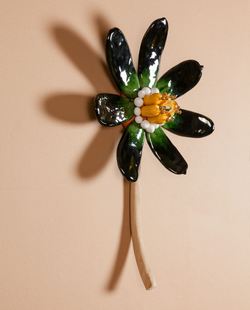 matiaskarsikas_glass_ceramic_artwork_lovesmelovesmenot_lokalhelsinki2025-11