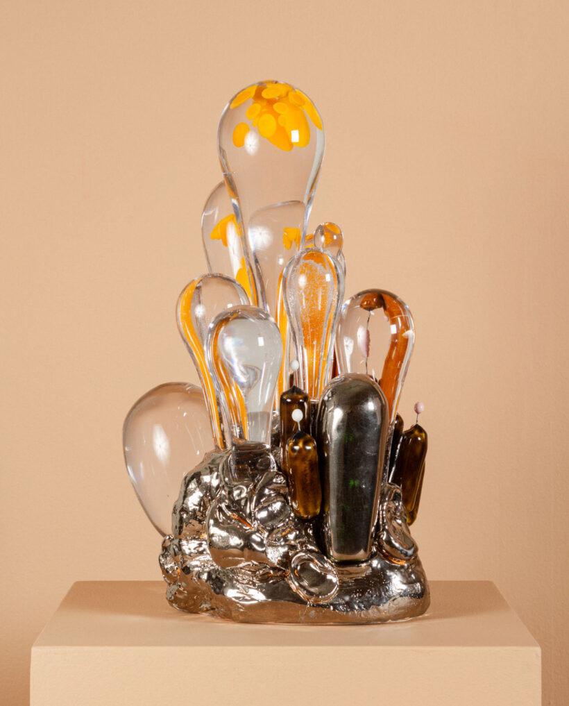 matiaskarsikas_glass_ceramic_artwork_lovesmelovesmenot_lokalhelsinki2025-57