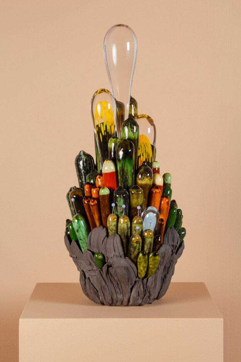 matiaskarsikas_glass_ceramic_artwork_lovesmelovesmenot_lokalhelsinki2025-61