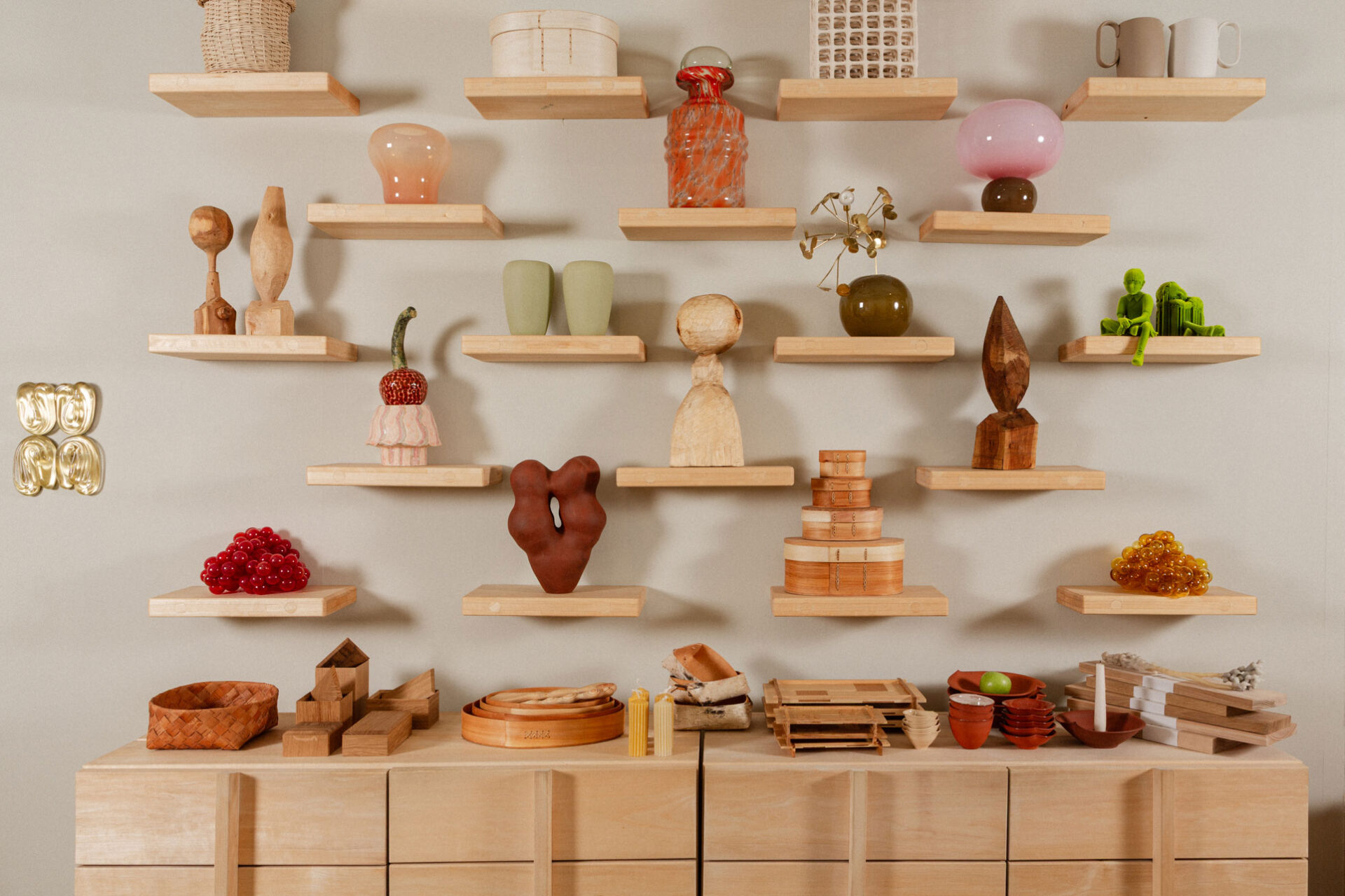 annankatu_backspace_shelves_lokalhelsinki2025-4