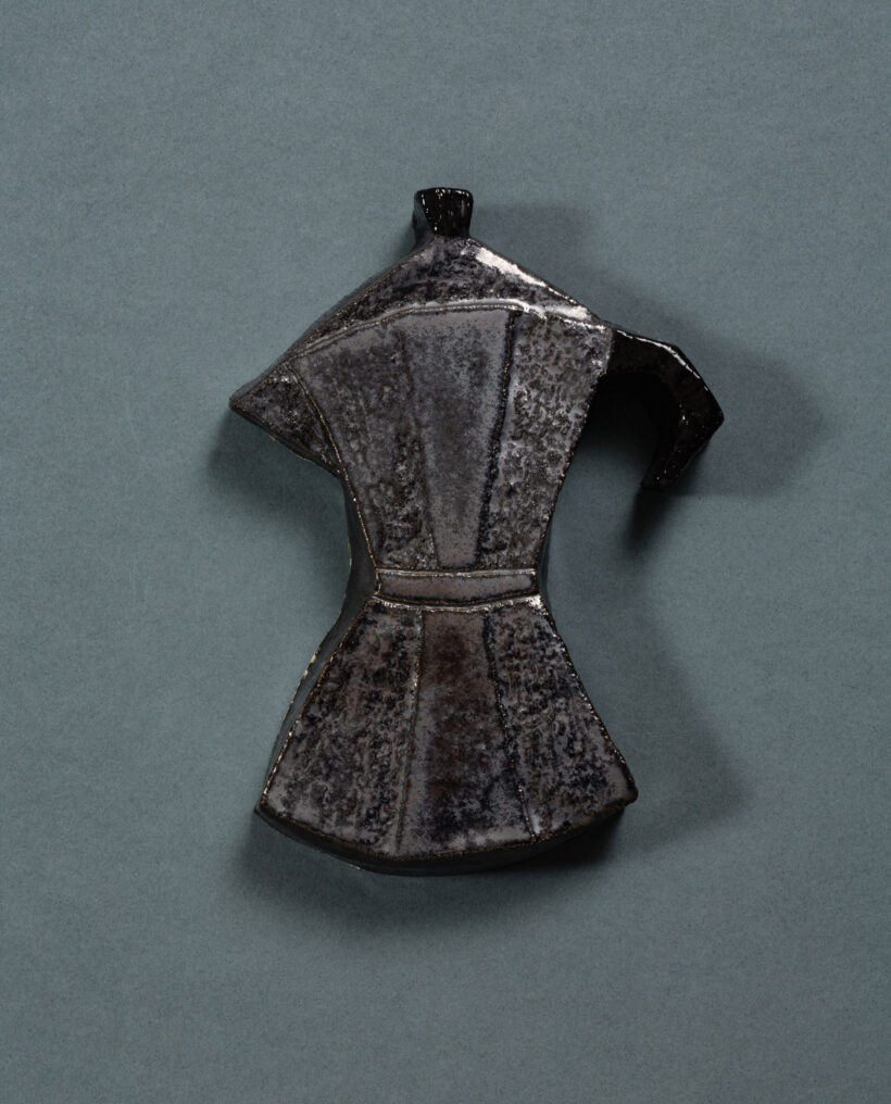 tiiaanttila_ceramic_reliefs_lokalhelsinki2025-22