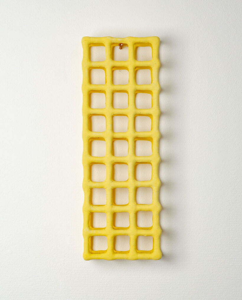 akikomori_artwork_ceramic_wall_relief_lokalhelsinki2026-3