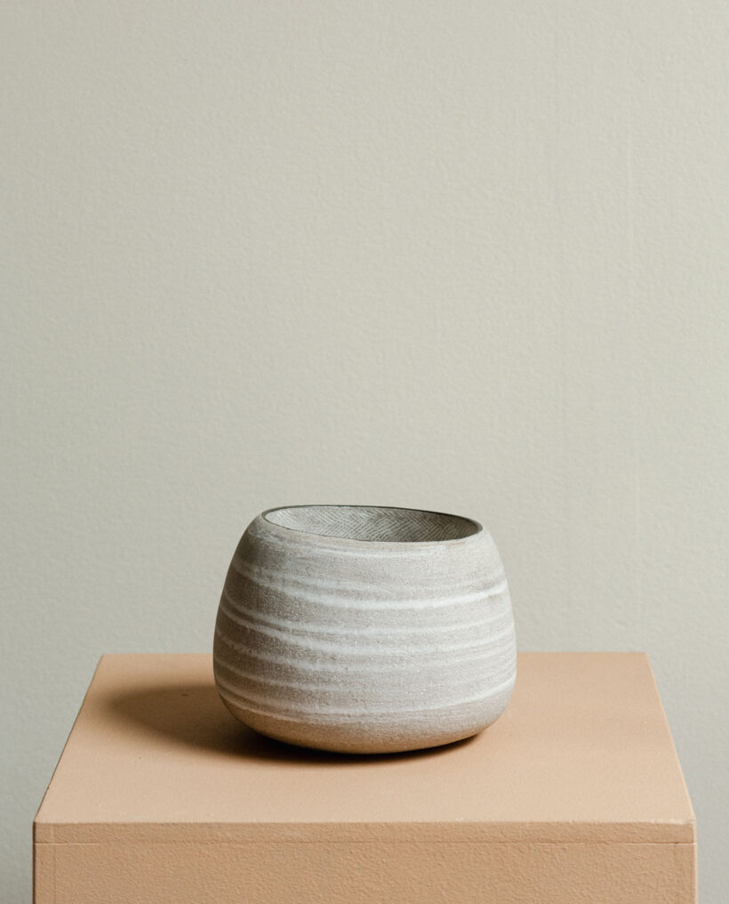 nathalielautenbacher_ceramic_bowl_vessel_atfirstblush_lokalhelsinki2026-4