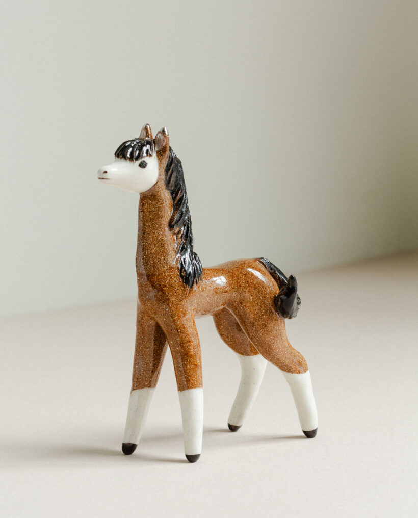 maisamajakka_horse_figurine_ceramic_artwork_lokalhelsinki2026-32