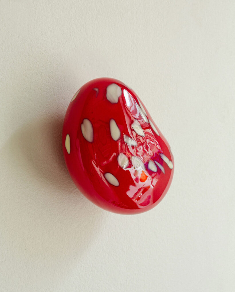 paulapaakkonen_glass_sculpture_karamelli_lokalhelsinki2026-5