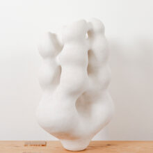 hennanuutinen_ceramic_sculpture_artwork_whitewall_lokalhelsinki2026-30